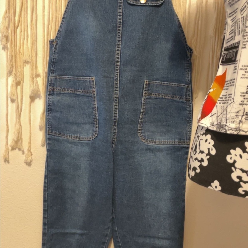 XL Youth, overalls